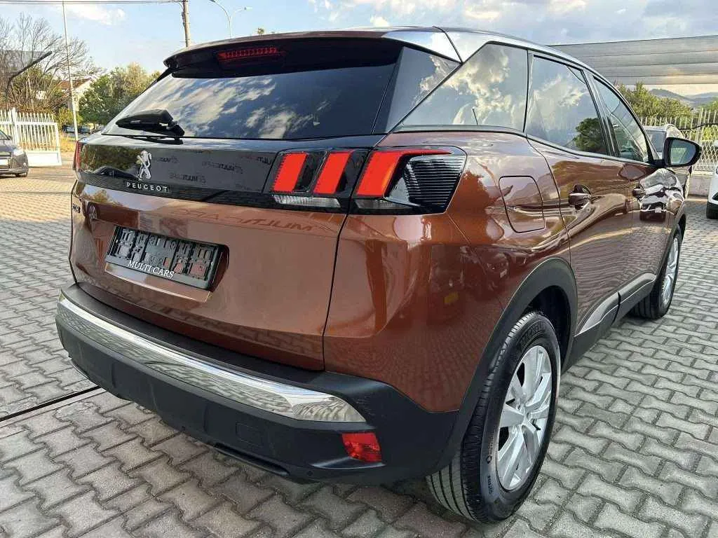 PEUGEOT 3008 - 1.5 HDI - 2020г.