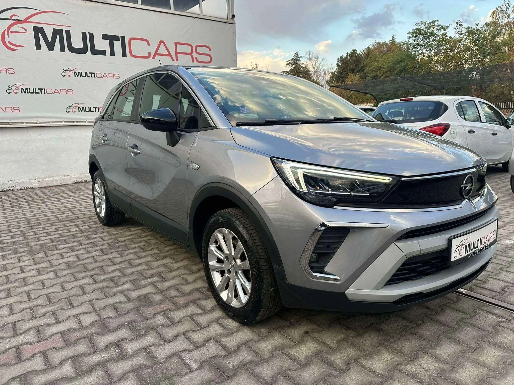 OPEL CROSSLAND - 1.2 Turbo - 2022г.