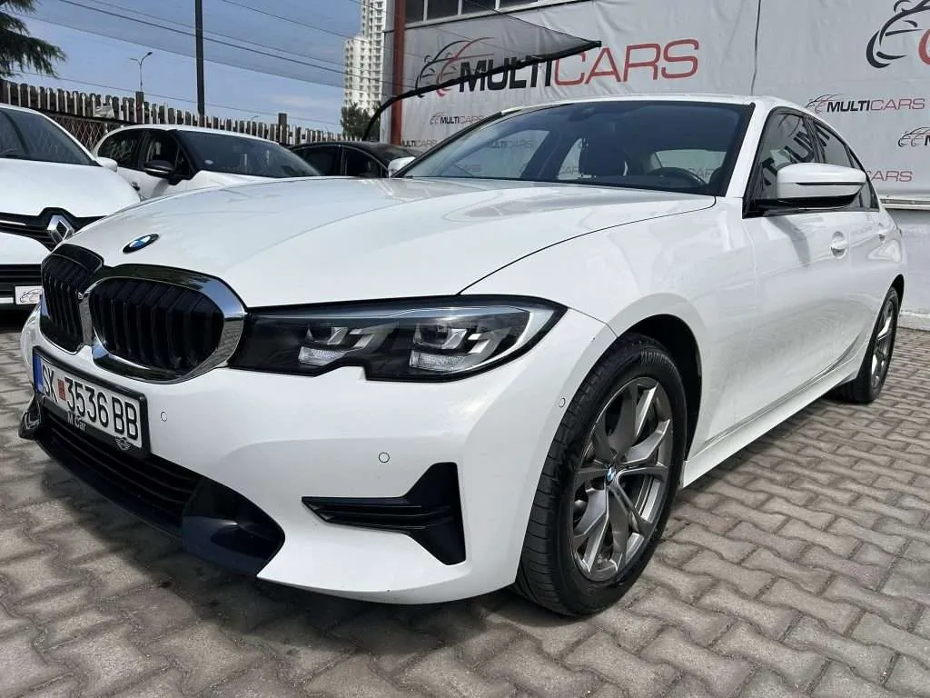 BMW 318D - 2020г.