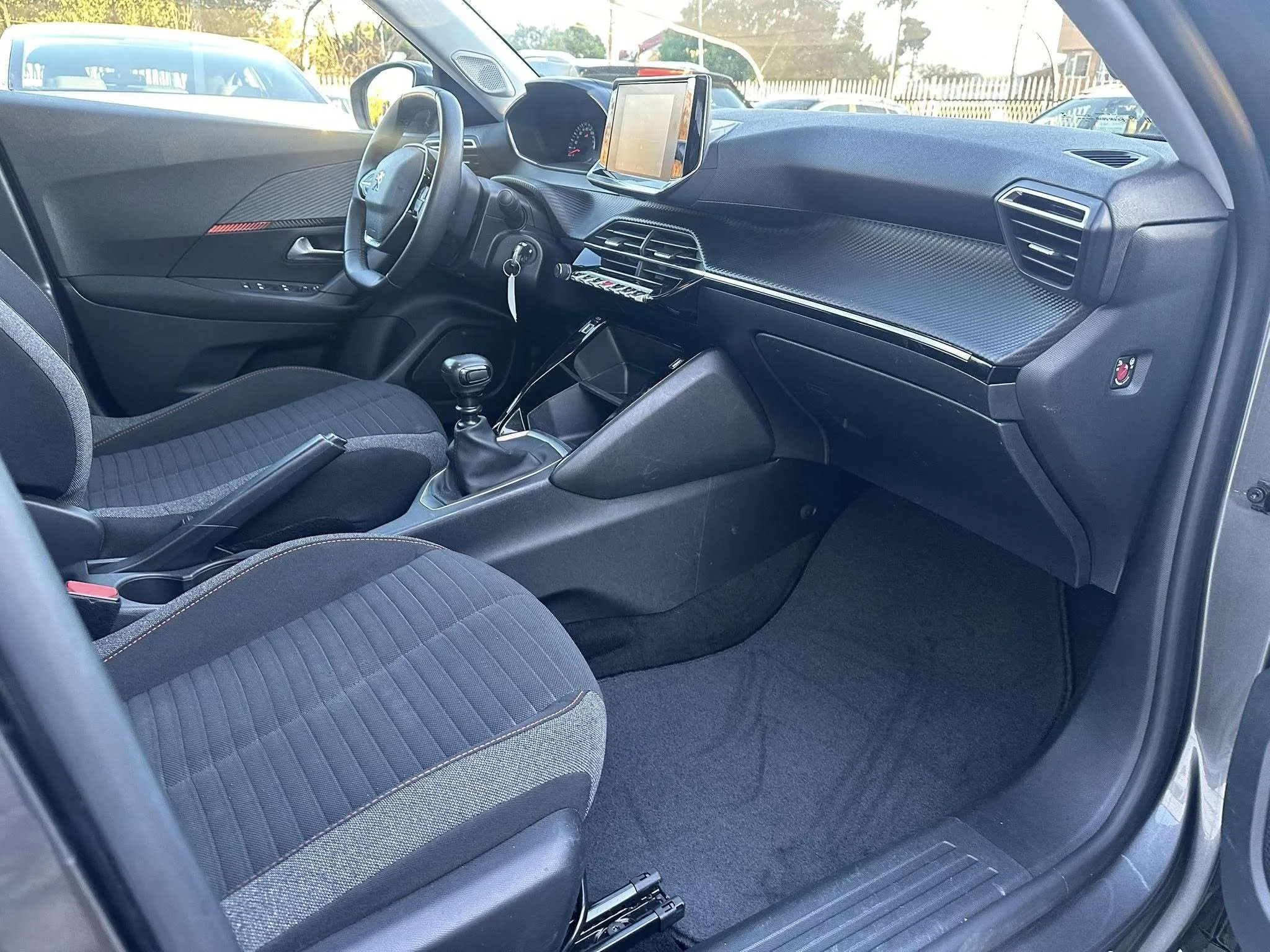 PEUGEOT 2008 - 1.5 HDI - 2021г.