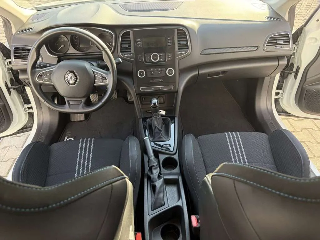 RENAULT MEGANE - 1.5 DCI - 2019г.