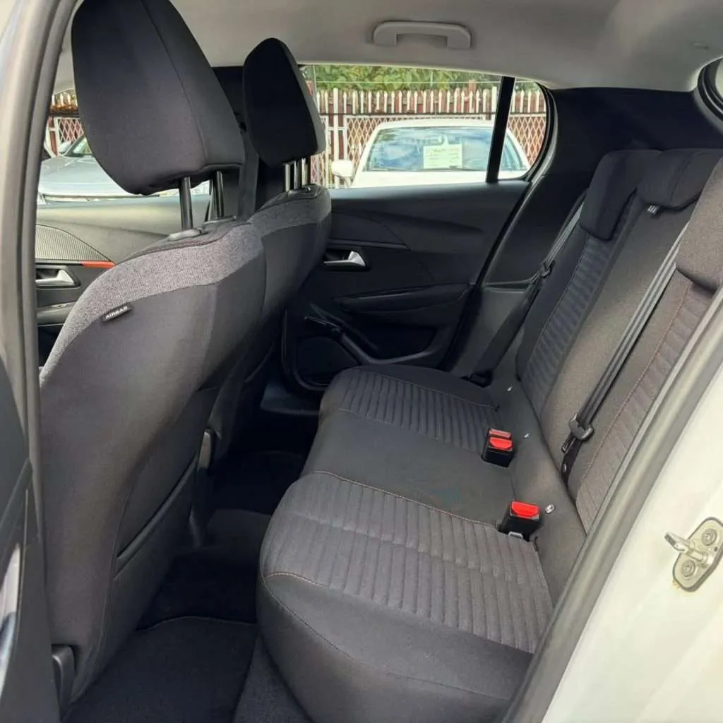 PEUGEOT 208 - 1.5 HDI - 2020г.