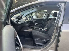 PEUGEOT 2008 Avtomatik - 1.6 e-HDI - 2014г