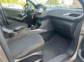 PEUGEOT 2008 Avtomatik - 1.6 e-HDI - 2014г