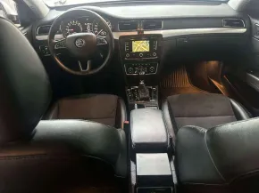 SKODA SUPERB - 2.0 TDI (DSG) - 2014г.